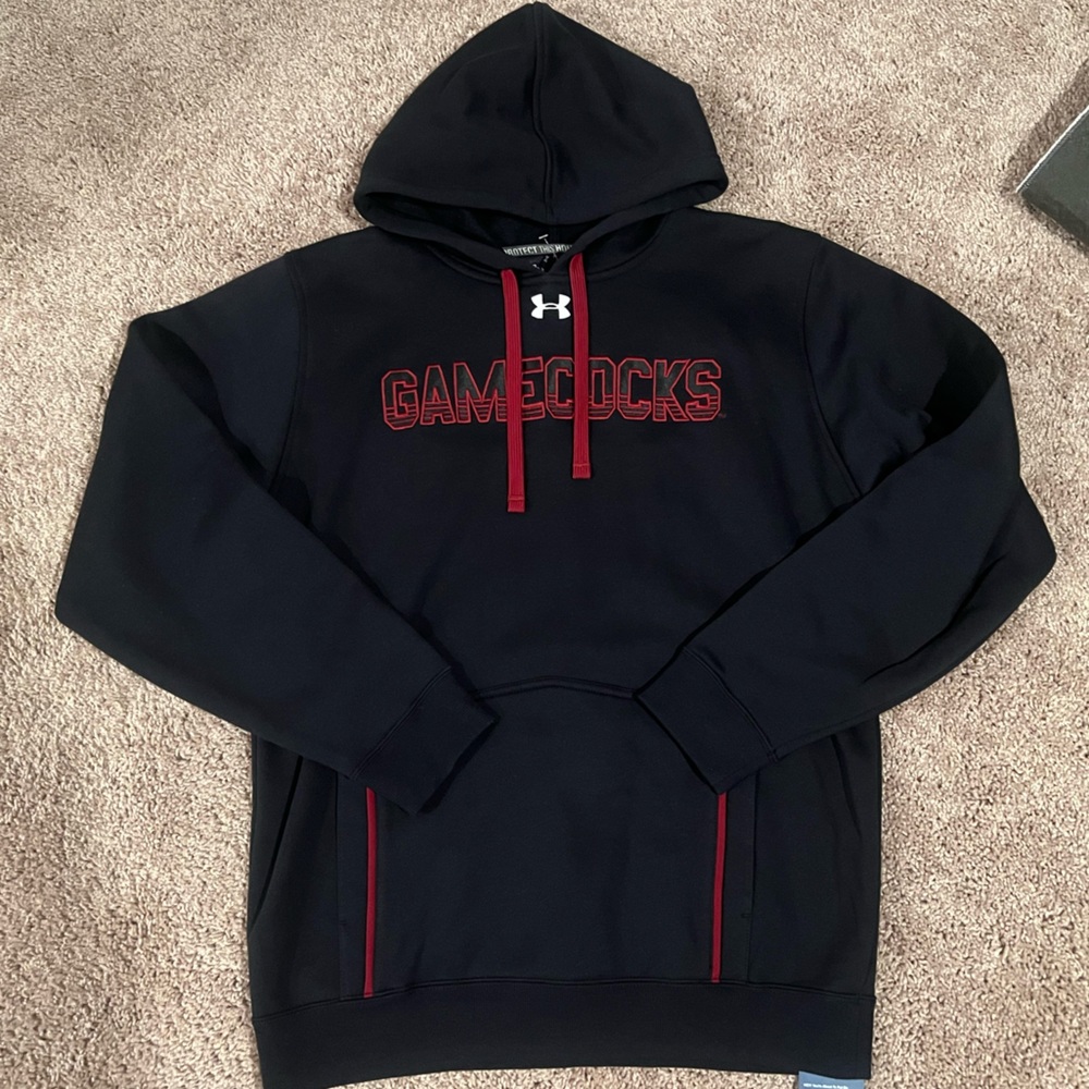 NWT Medium Under Armour South Carolina Gamecocks Hoodie USC Pullover Sweater